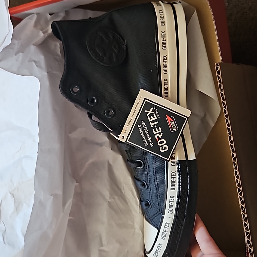 Converse chucks - Picture 2 of 3